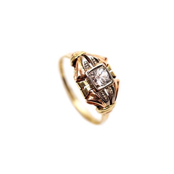 Zlatý starožitný prsten se safírem