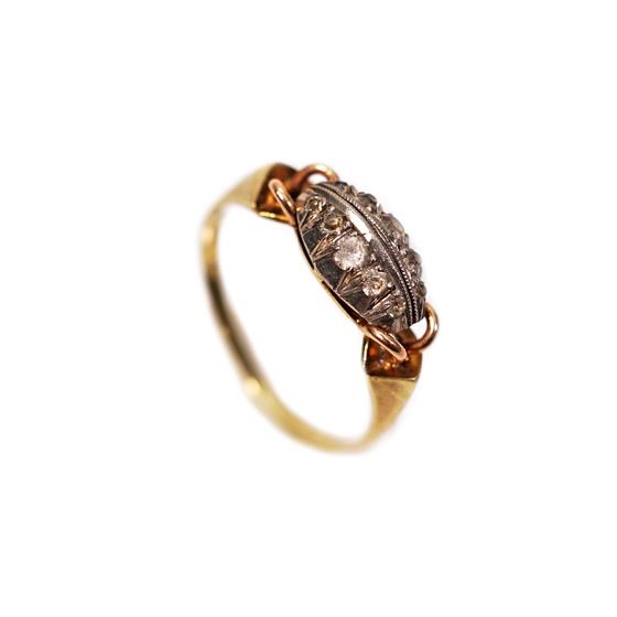 Zlatý prsten s diamanty art deco